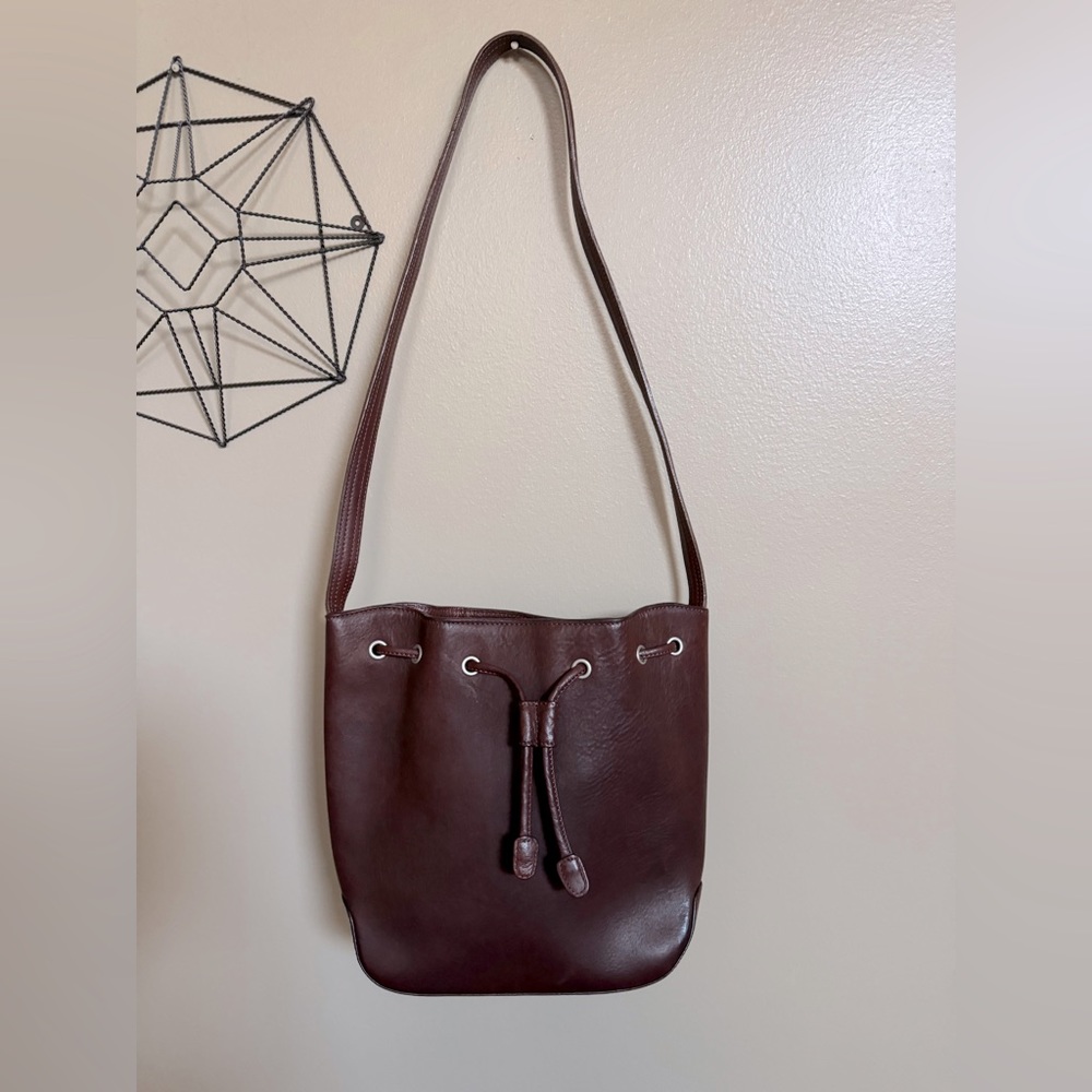 Brown genuine leather bucket bag EUC